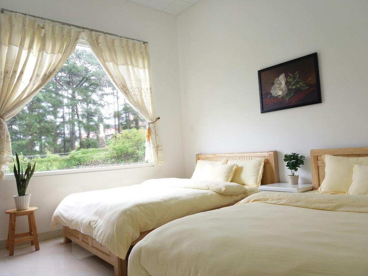 Strawberry Hotel Dalat Exterior foto